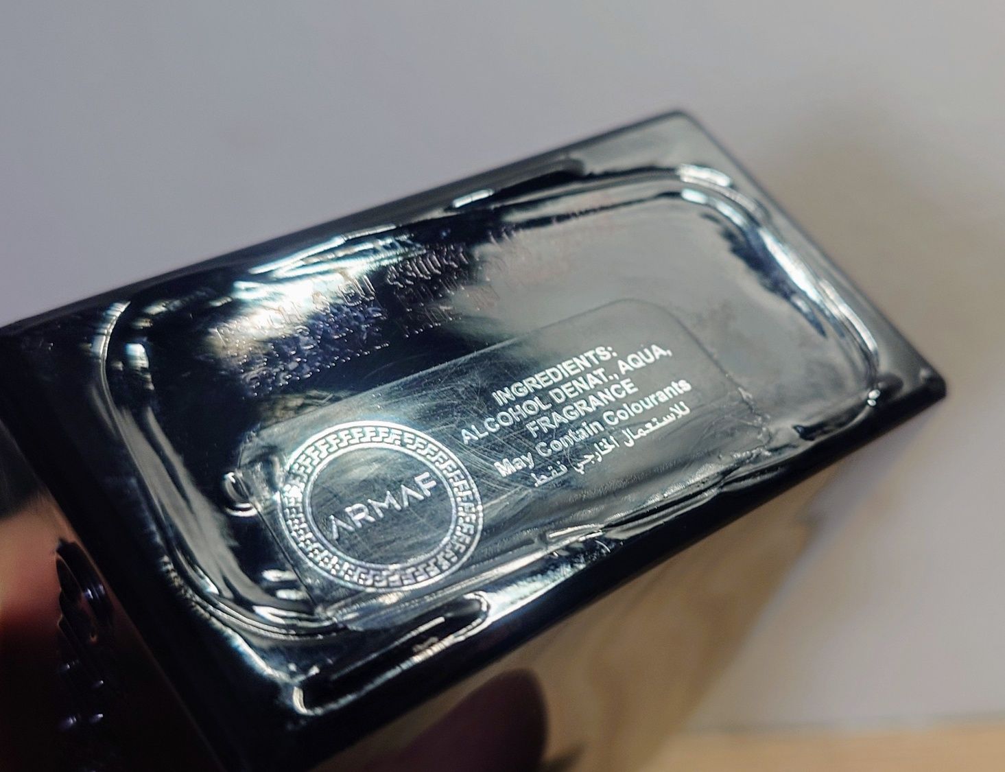 Flakon Club de nuit Man Armaf i Lalique Encre Noire