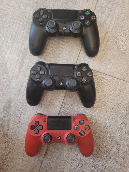 Konsola ps4 pro 1tb SSD + 3 pady + gry
