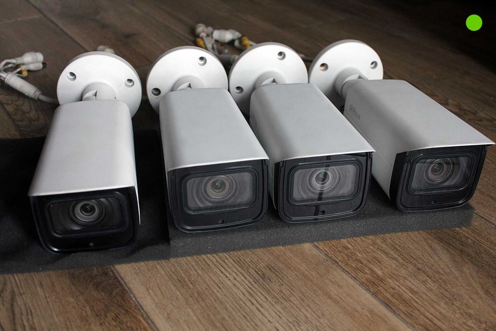 60 метров Ик, 4мп ip камера Dahua • microsd, h265, POE •