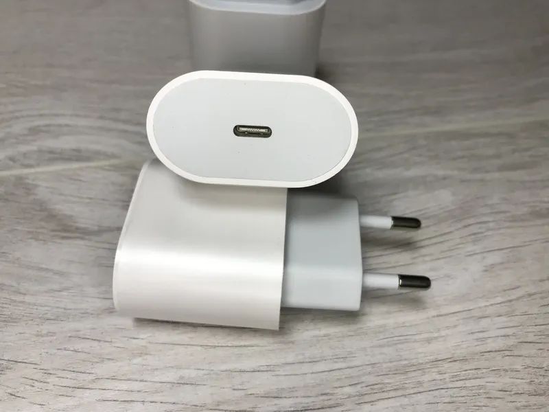 НОВИЙ! Оригінал, Зарядка для АЙФОН, 20W USB-C, Зарядка для Android.