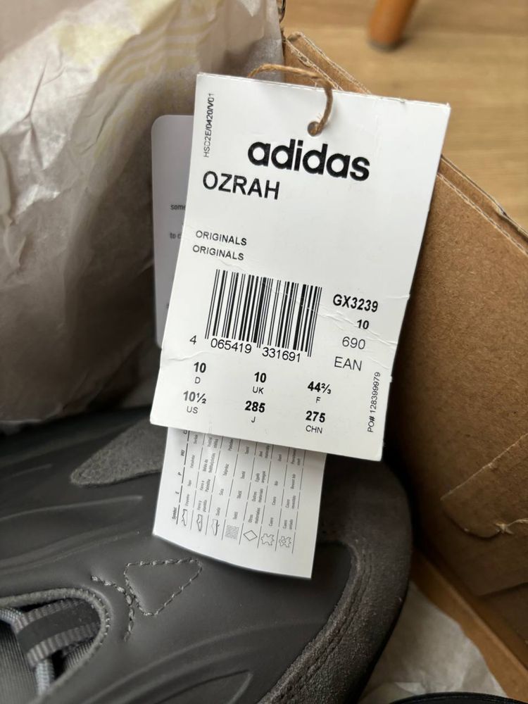 Кросівки Adidas Ozrah