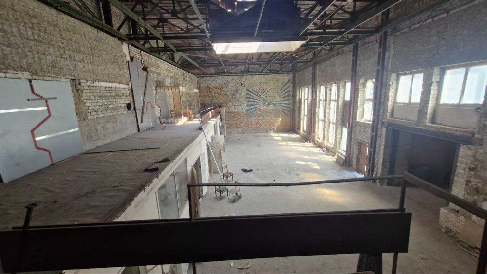 Оренда приміщення 1010м2 , вул. Дзюби