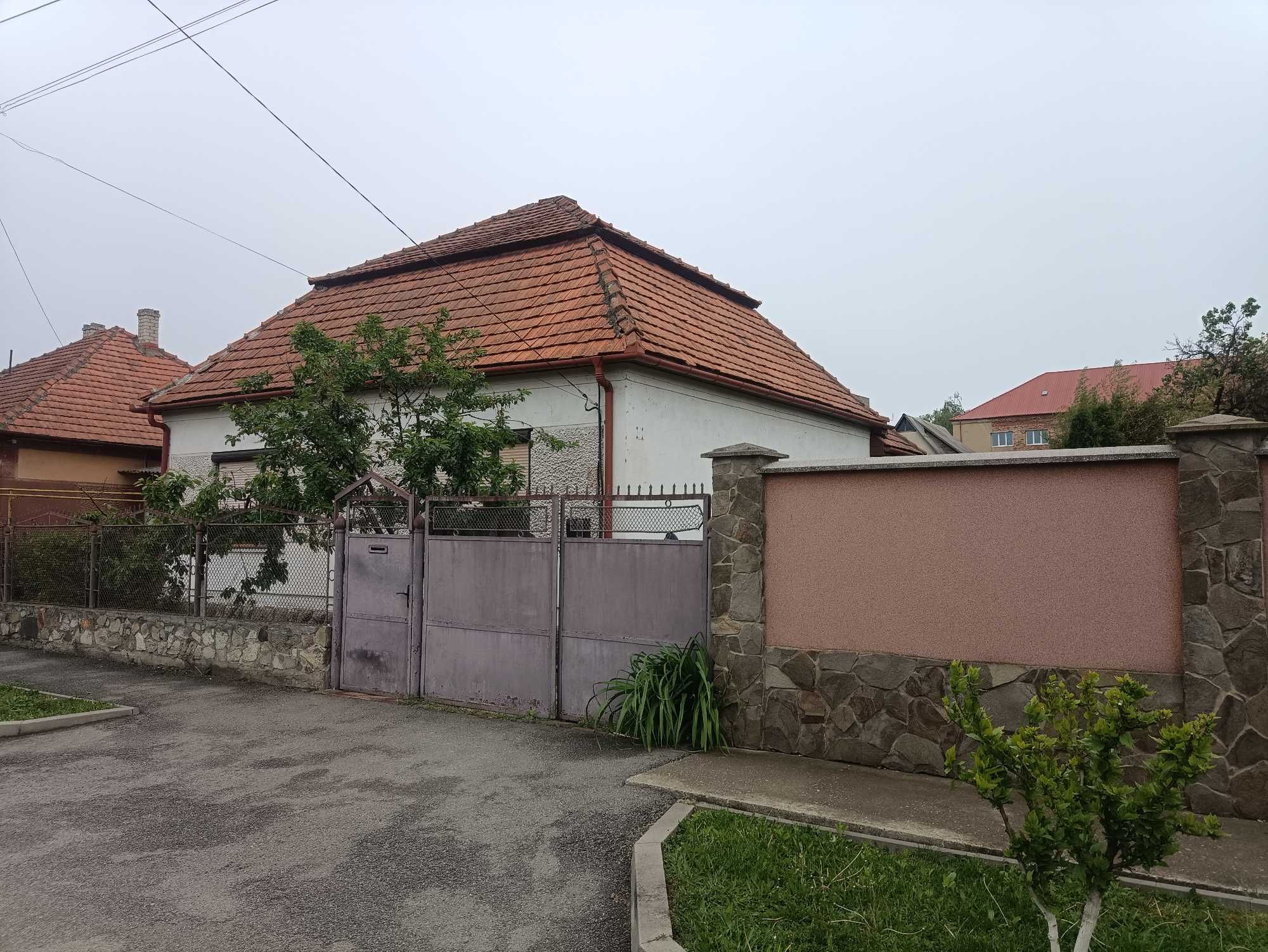 ПРОДАЖ 2х кімнатного БУДИНКУ 600 м від басейнів, один з КРАЩИХ РАЙОНІВ