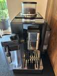Ekspres Delonghi Rivelia EXAM 440.55.B gwarancja