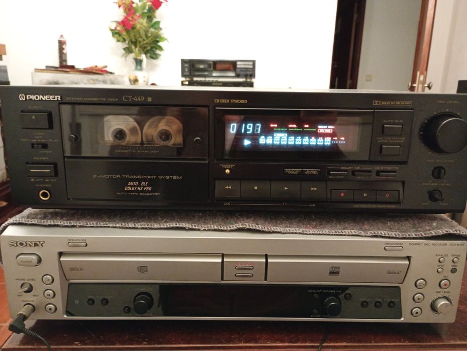 Deck de cassetes Pioneer CT-449