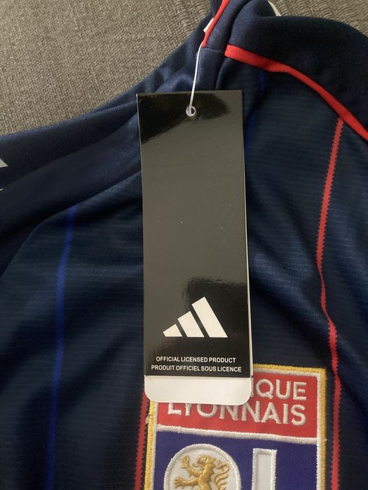Equipamento lyon 25/26
