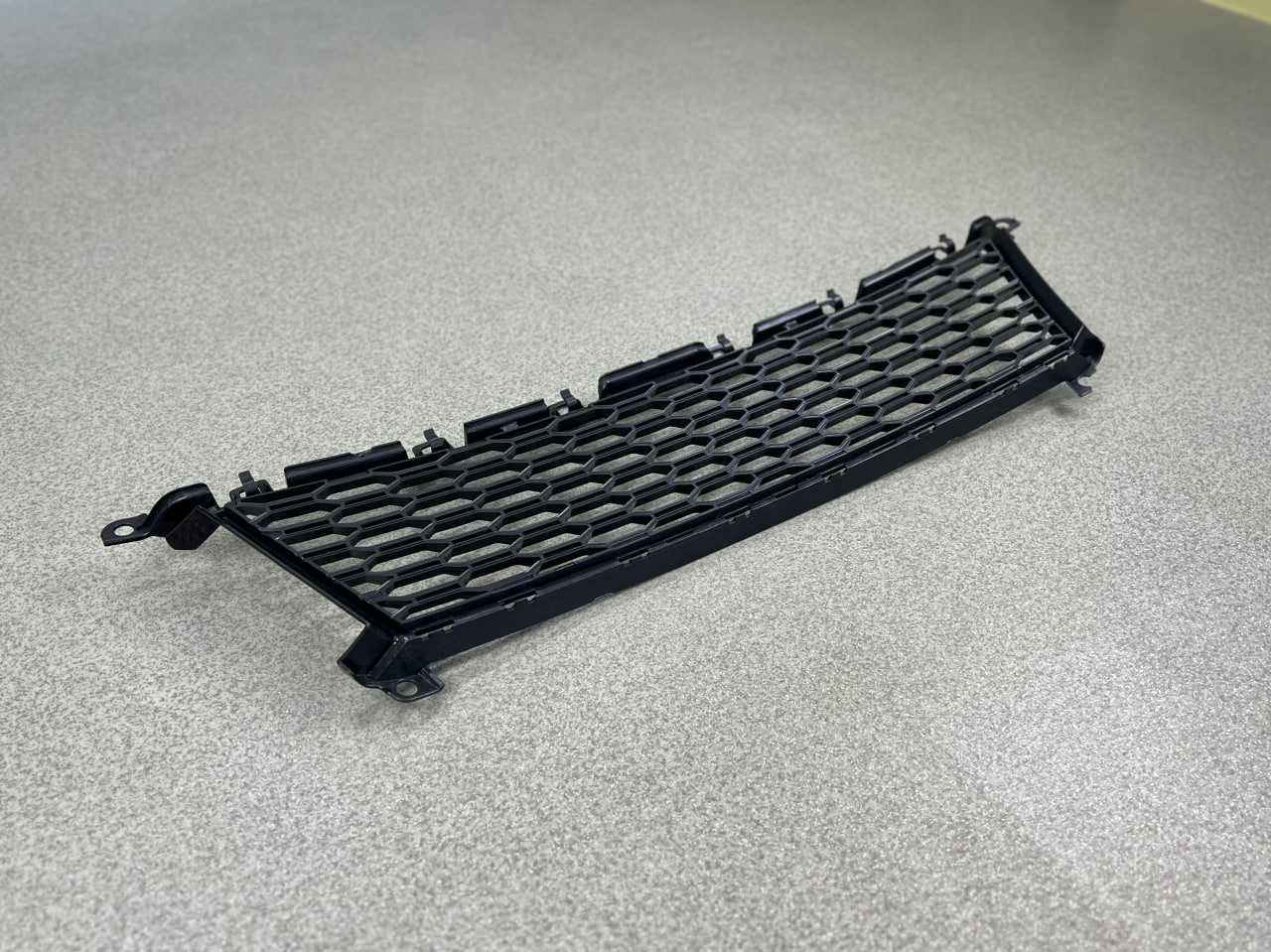 Решітка бампера центральна BMW 3 (G20/G21) M-pak 51118069367