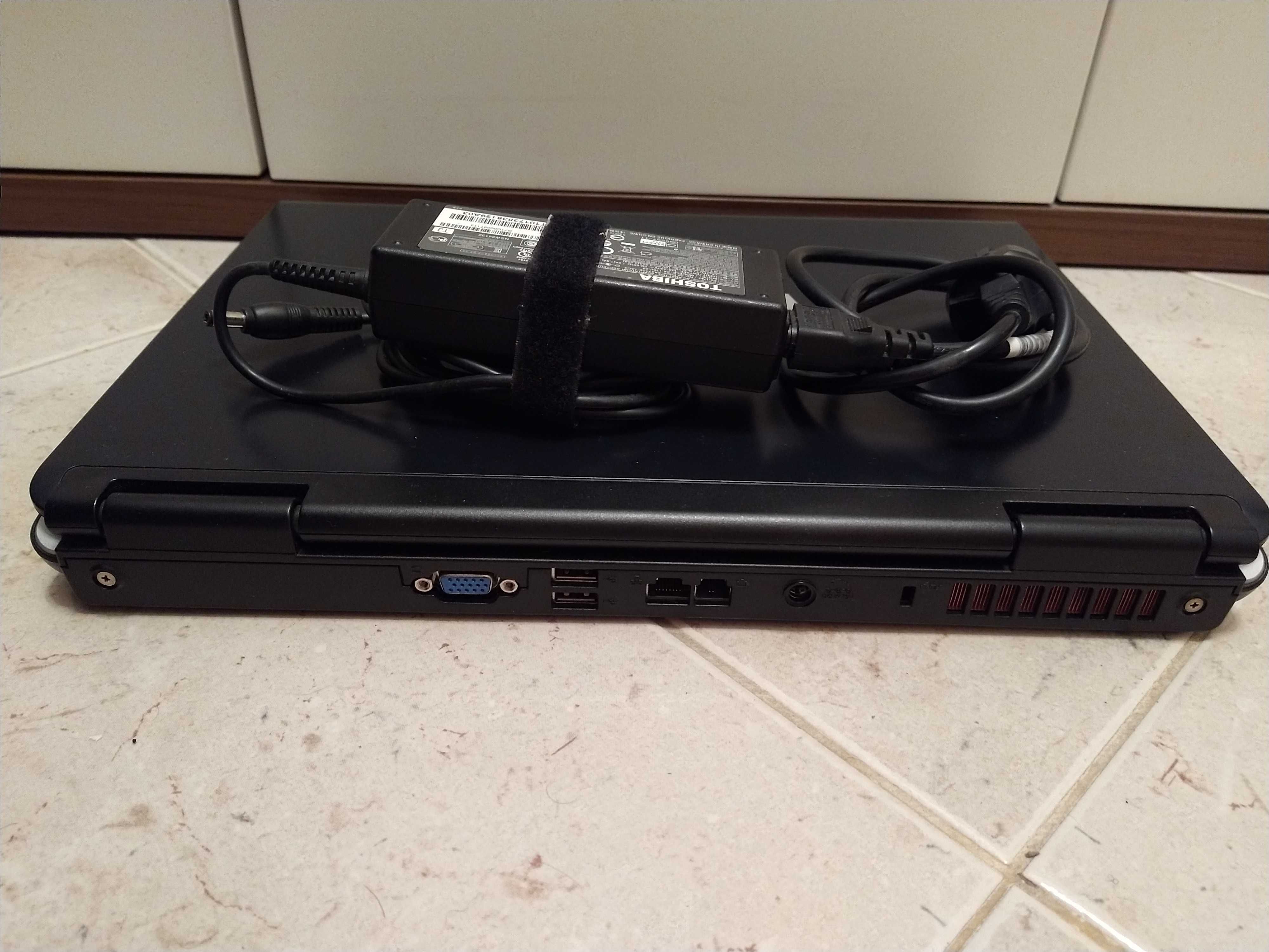 Portátil Toshiba Satellite L40 - para PEÇAS