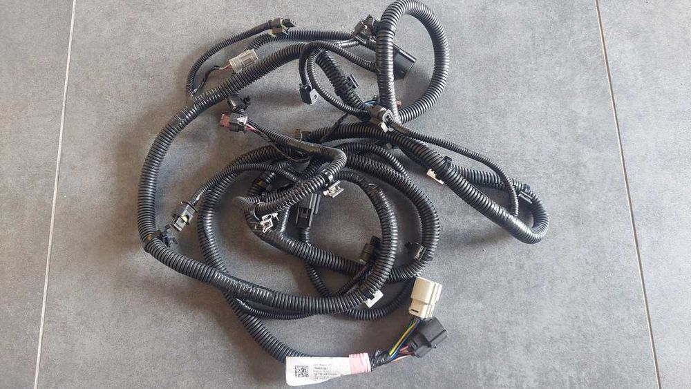 Проводка бампера переднього 2-2.5 АП Tesla Model S 1004420-04-T