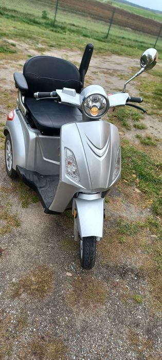 Skuter elektryczny inwalidzki