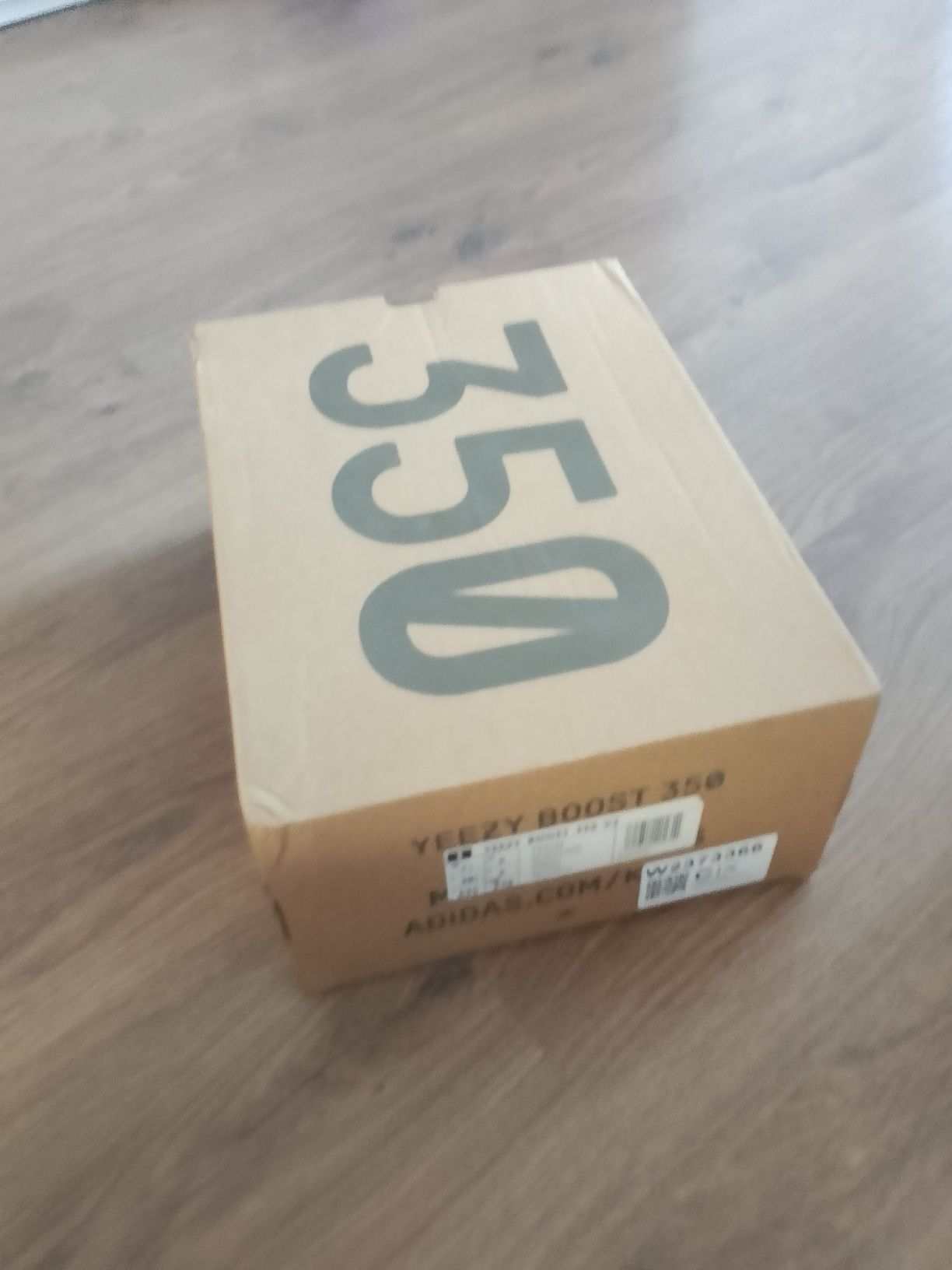 YEEZY BOOST 350 V2 “Tail Light” | Rozmiar 39 1/3 | NOWE z metkami!
