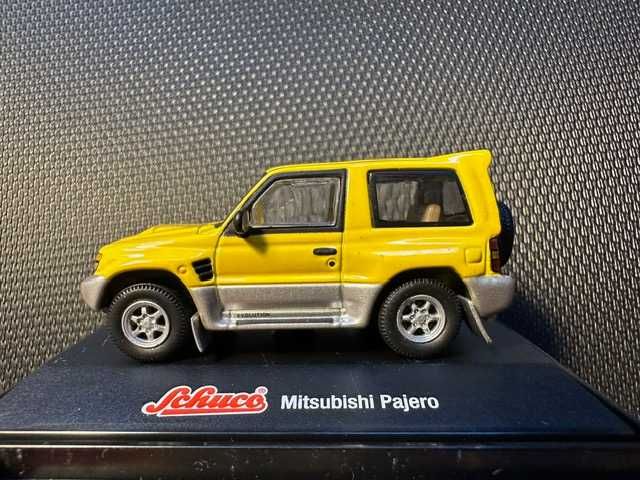 Miniatura Mitshubishi Pajero Evolution - 1/72