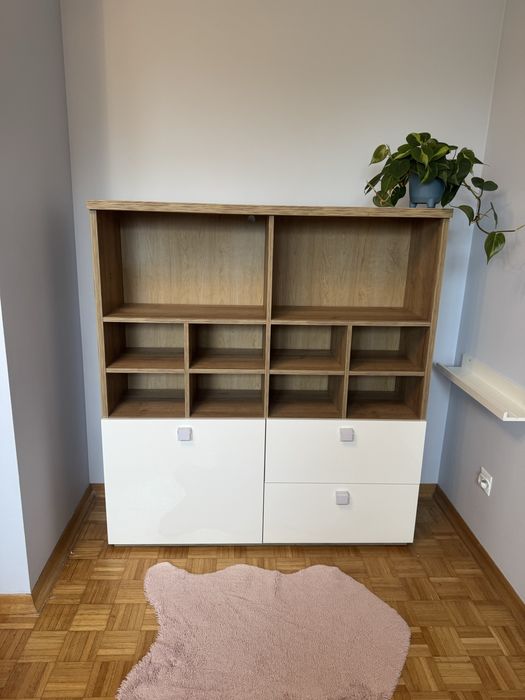 Biblioteczka Regał GLOBO I  Agata meble. Made in Italy.