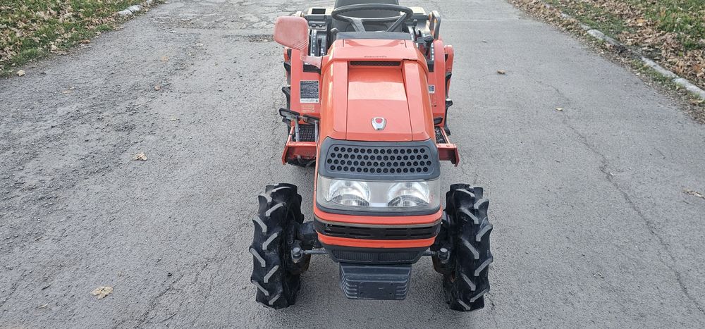 Мінітрактор Трактор Японський Kubota Asti 155