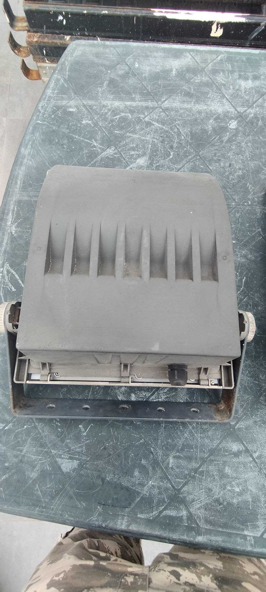 Projetor GEWISS Modelo nº GW 85 033