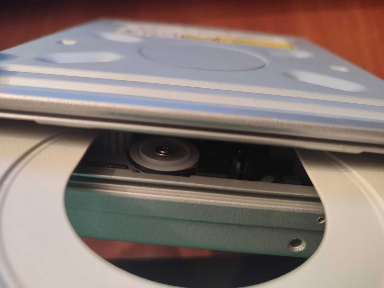Дисковод DVD не пишущий LG GDR-H30N БУ IDE
