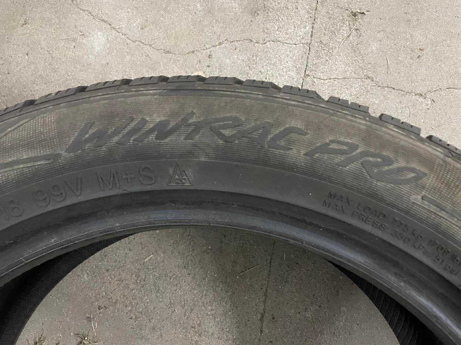 2szt.225/50R18 Vredestein