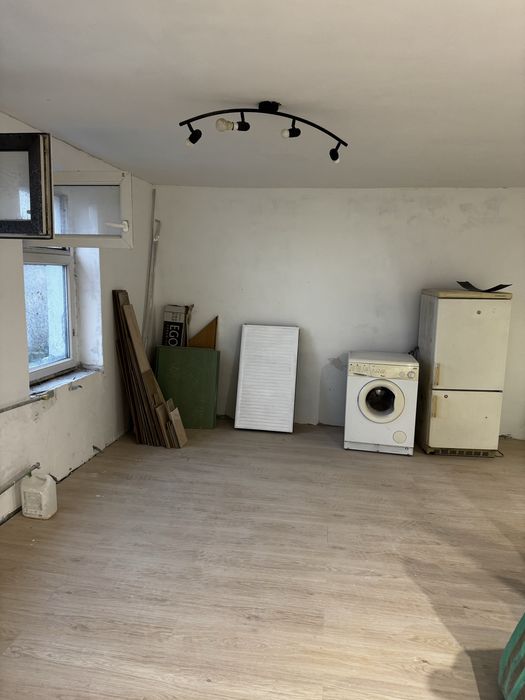 Sprzedam mieszkanie w Gozdnicy 50m z rozpoczetym remontem