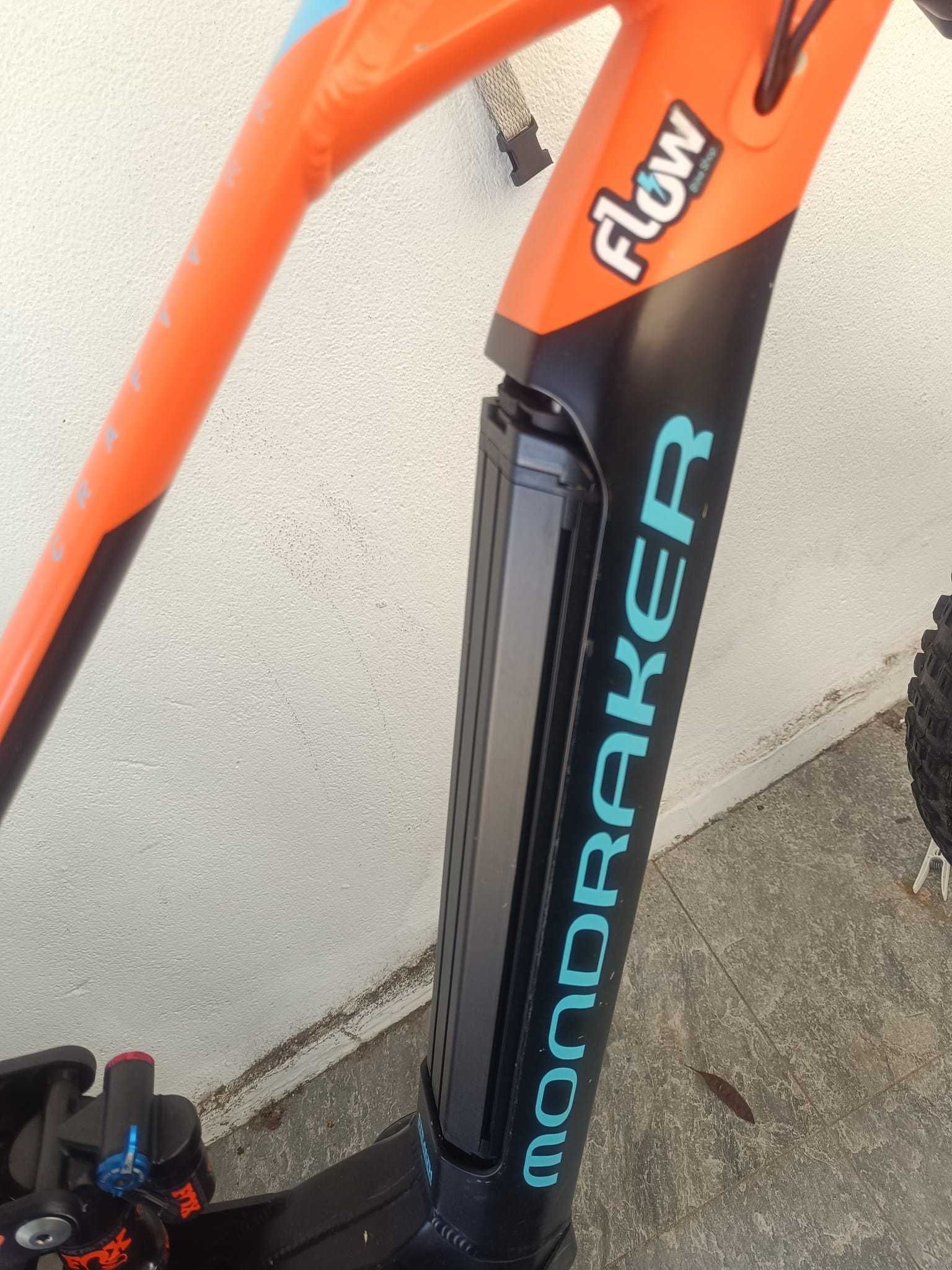 Bicicleta de marca Mondraker