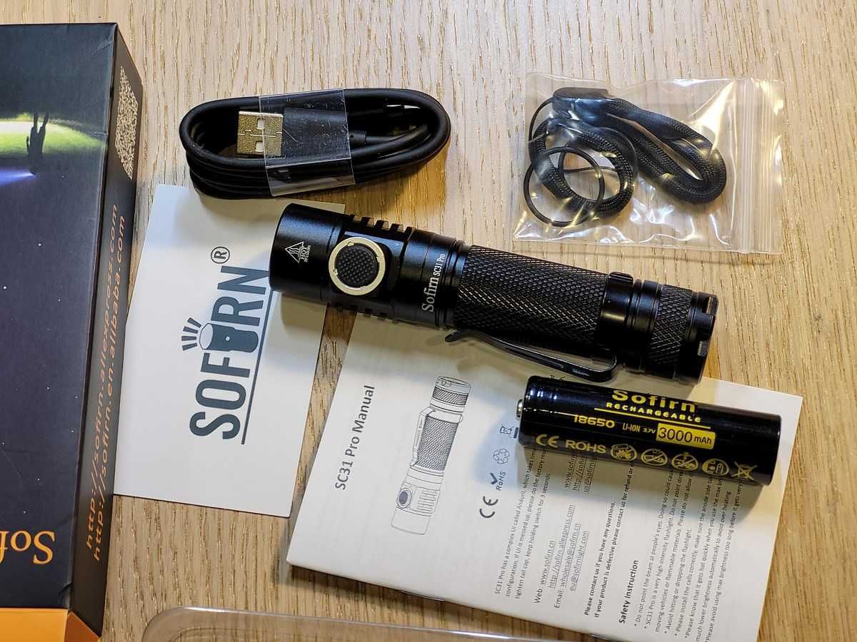 nowa latarka Sofirn SC31Pro 5000K Black - zestaw