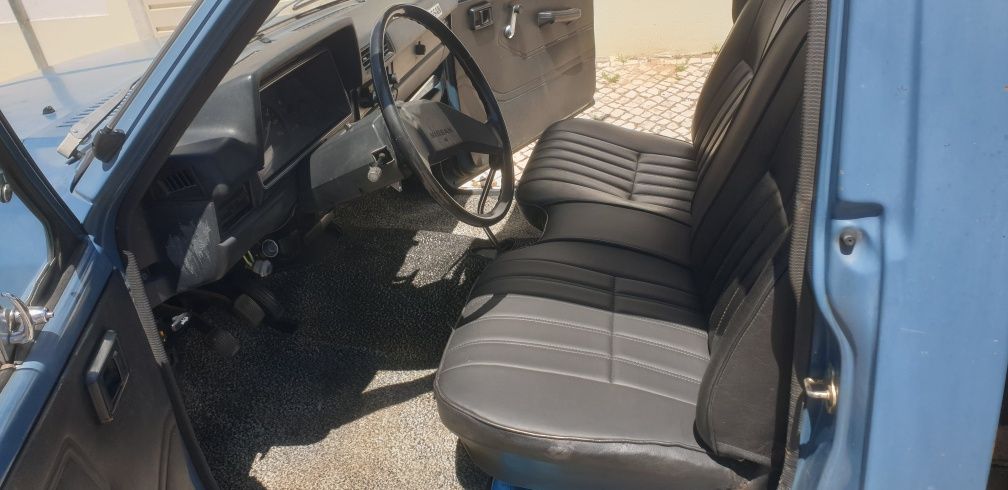 Nissan D20 Pikup