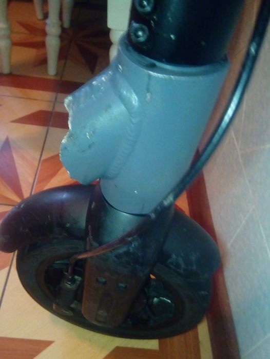 Segway Ninebot G30 MAX рулевая колонка в сборе.