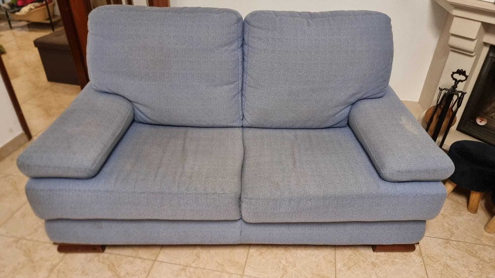 Sofas usados em bom estado