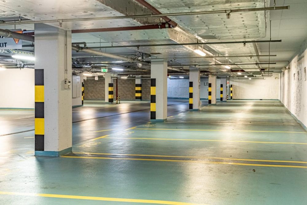 Miejsce parkingowe garaż Mokotów Służewiec Motocykl EV Chargers