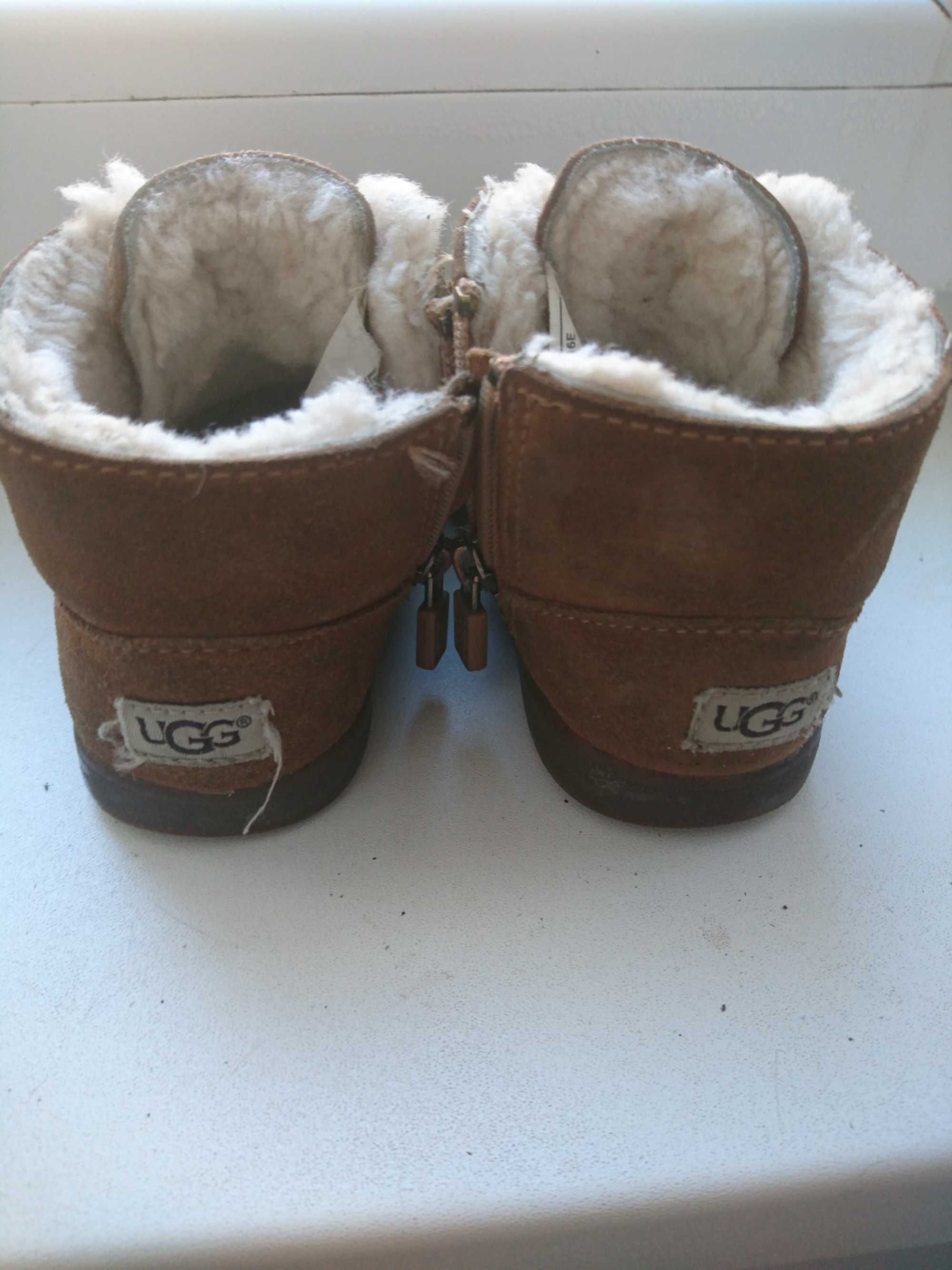 Черевики  ботинки дитячі UGG