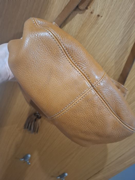 Mala pele Máximo Dutti