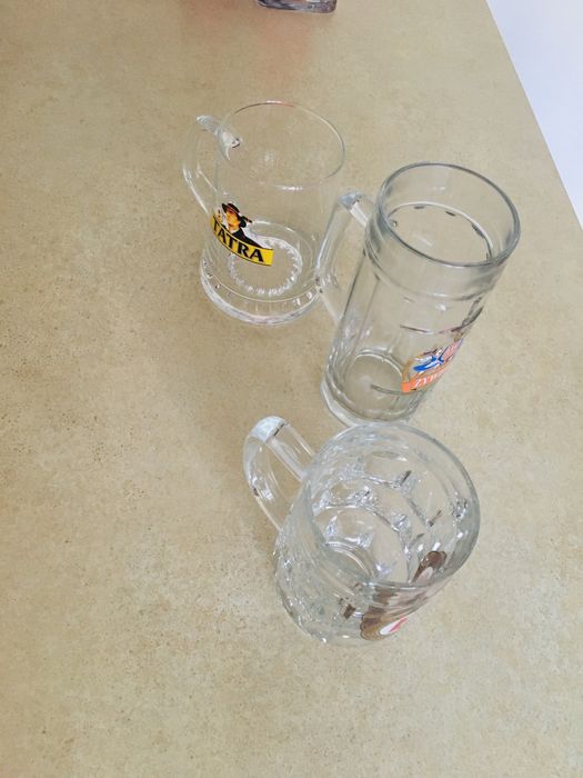 Kufle do piwa, trzy sztuki.