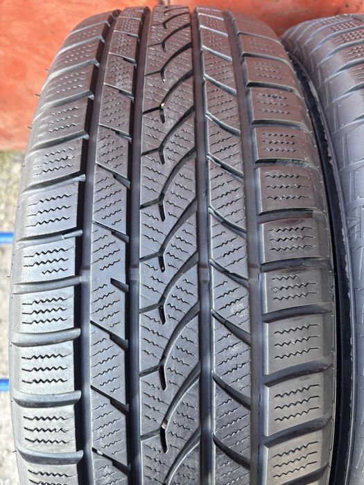 215/70/16 R16 Falken Eurowinter HS439 зима 2 шт