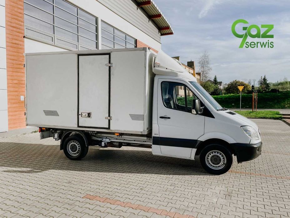 Na sprzedaż Mercedes-Benz Sprinter 2012