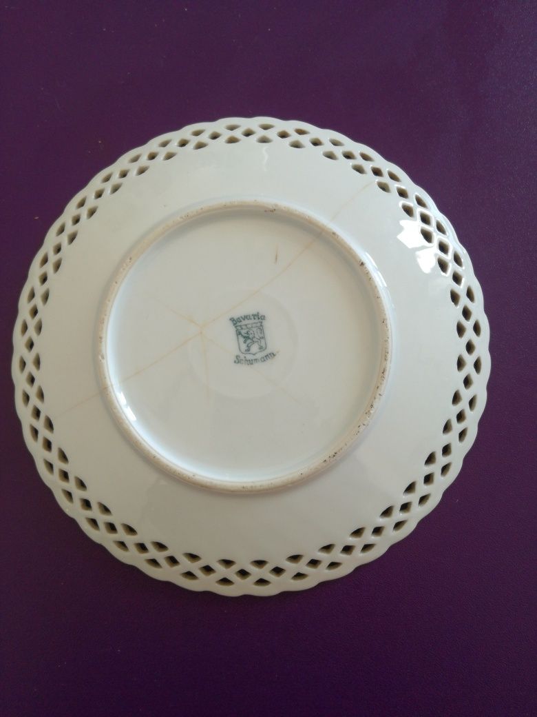 Prato Porcelana Rendilhado Bavaria Schumann
Prato em porcelana fina a