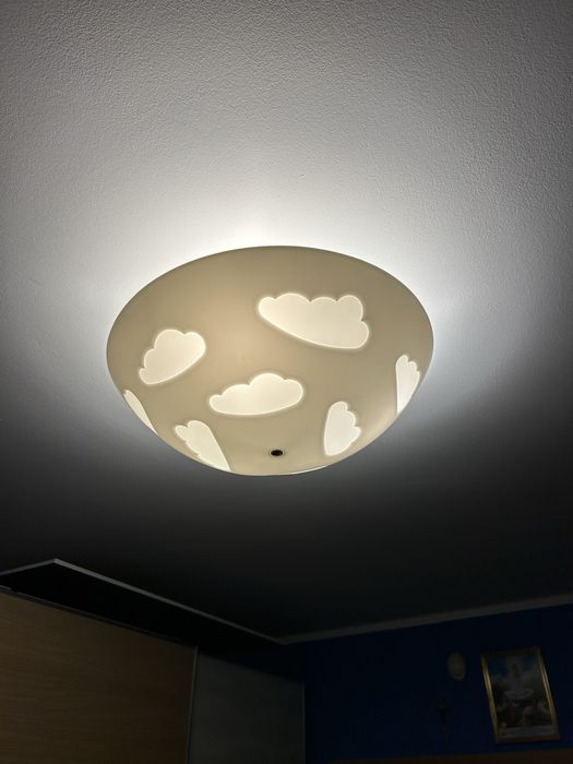 Lampka sufitowa chmurka ikea do pokoju dziecięcego
