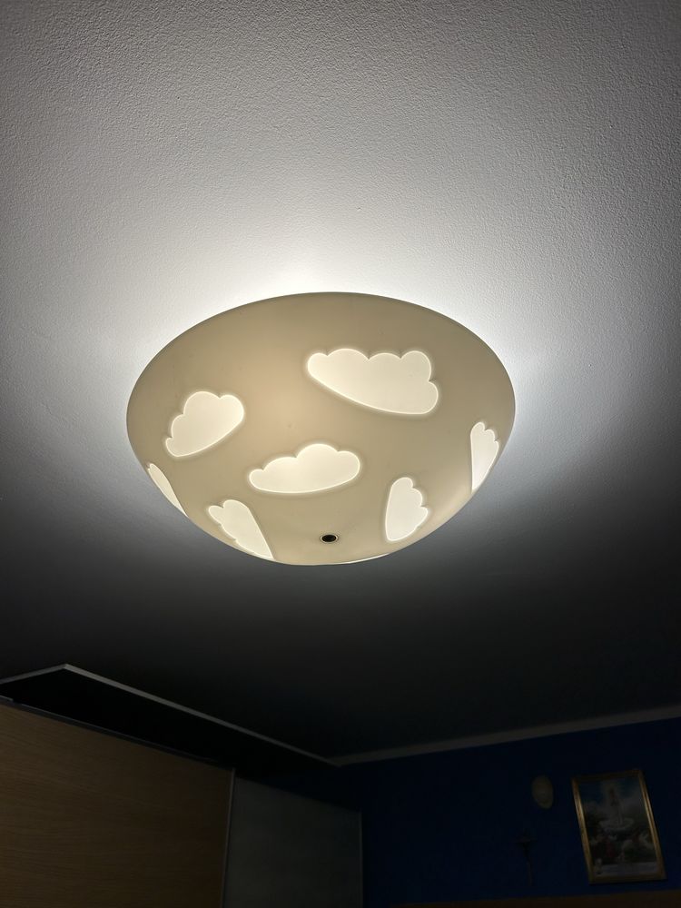 Lampka sufitowa chmurka ikea do pokoju dziecięcego