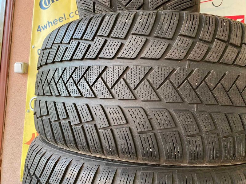 285/40/21 Vredestein Wintrac Pro