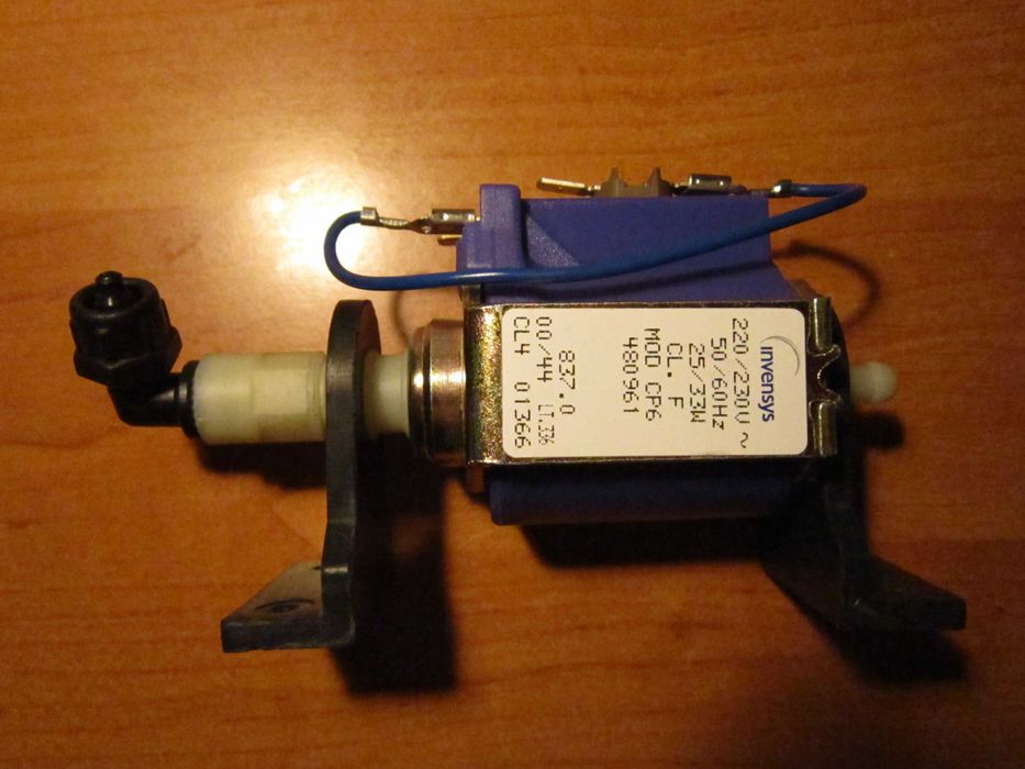 Помпа (водяной насос) для моющего пылесоса ROWENTA