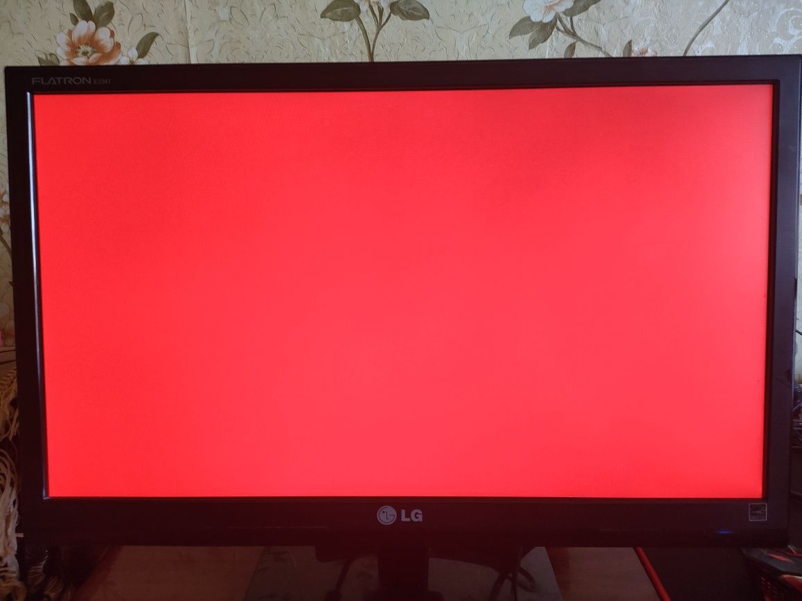 Монитор LG Flatron E2341T-BN (E2341TX)