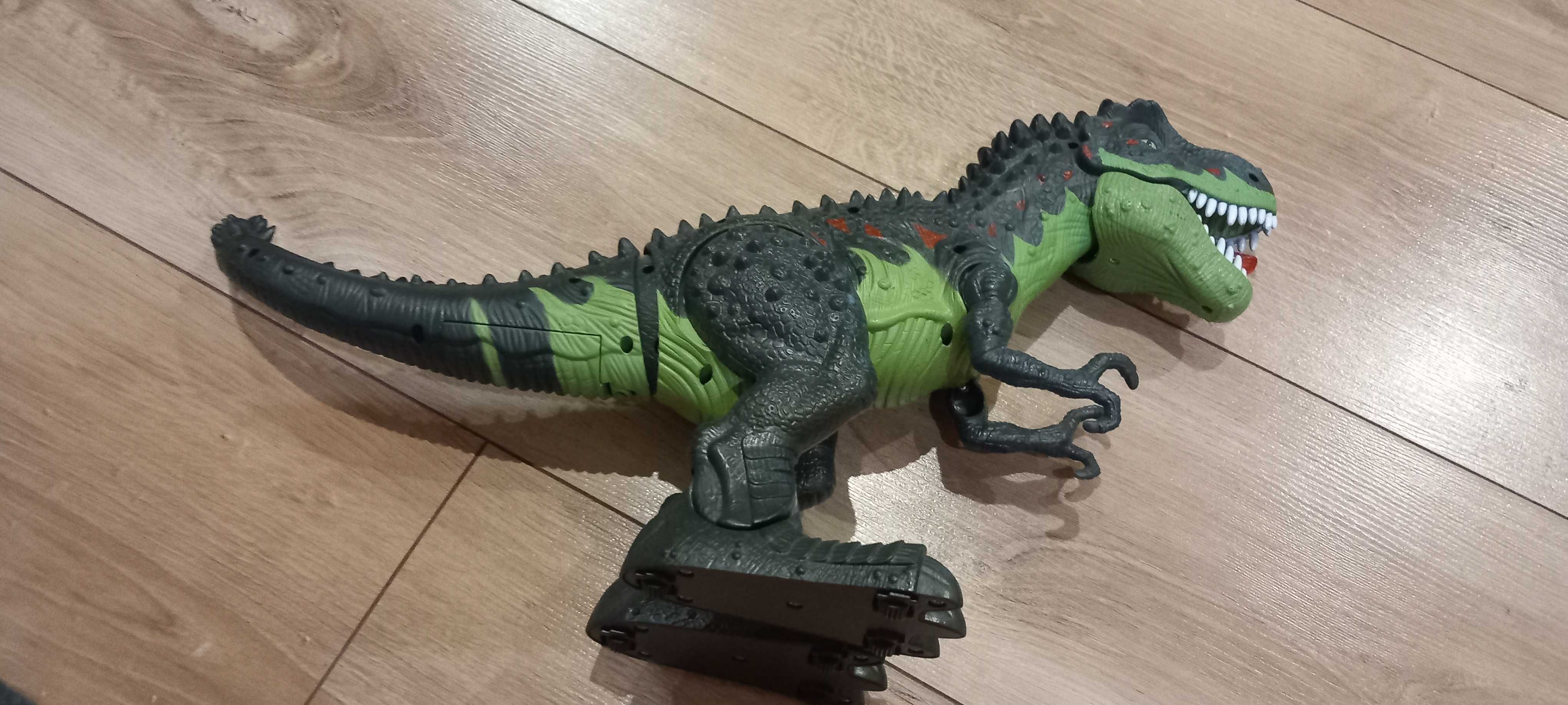 Interaktywny dinozaur T-REX