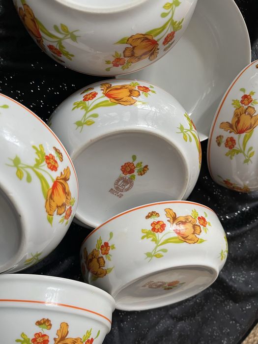 Salaterki miseczki ksiaz fabryka porcelany 7 sztuk