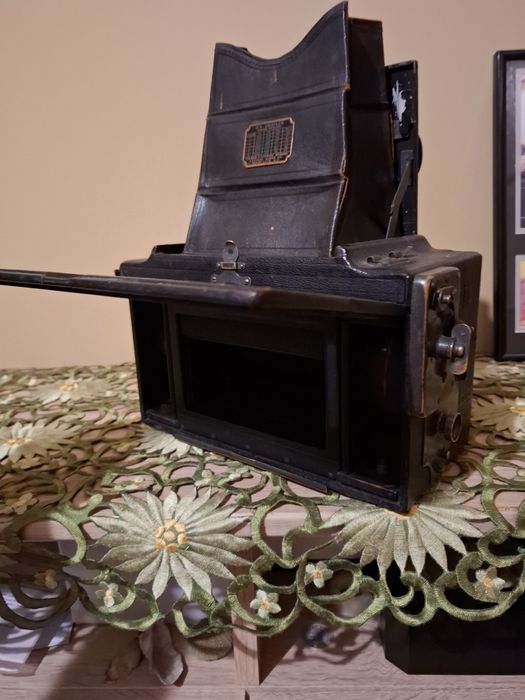 Aparat retro Graflex 3.A.