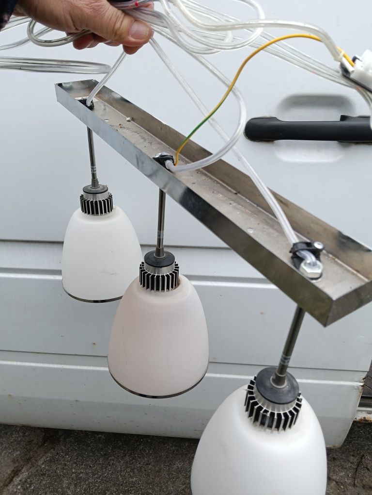 Lampy sufitowe 3+1 Prestige
