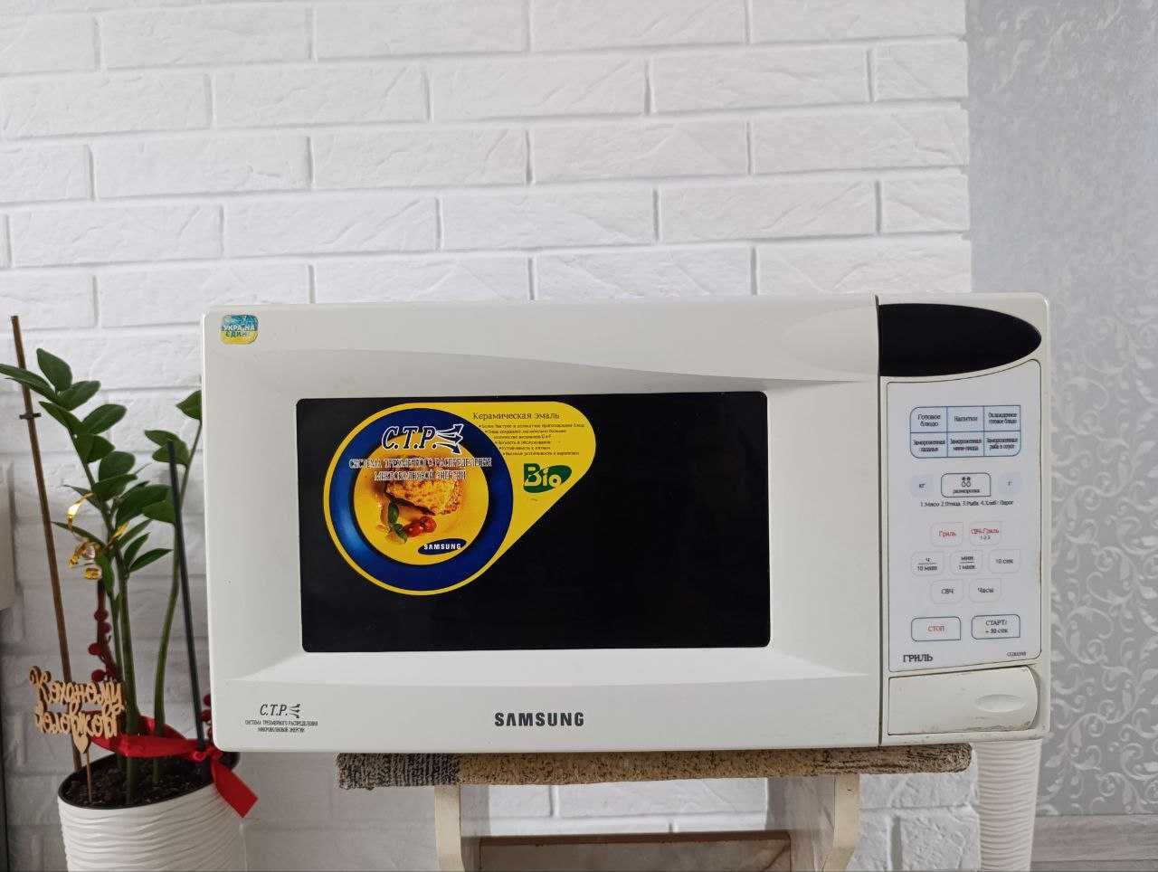 Мікрохвильовка Samsung ce2833na(непрацююча)