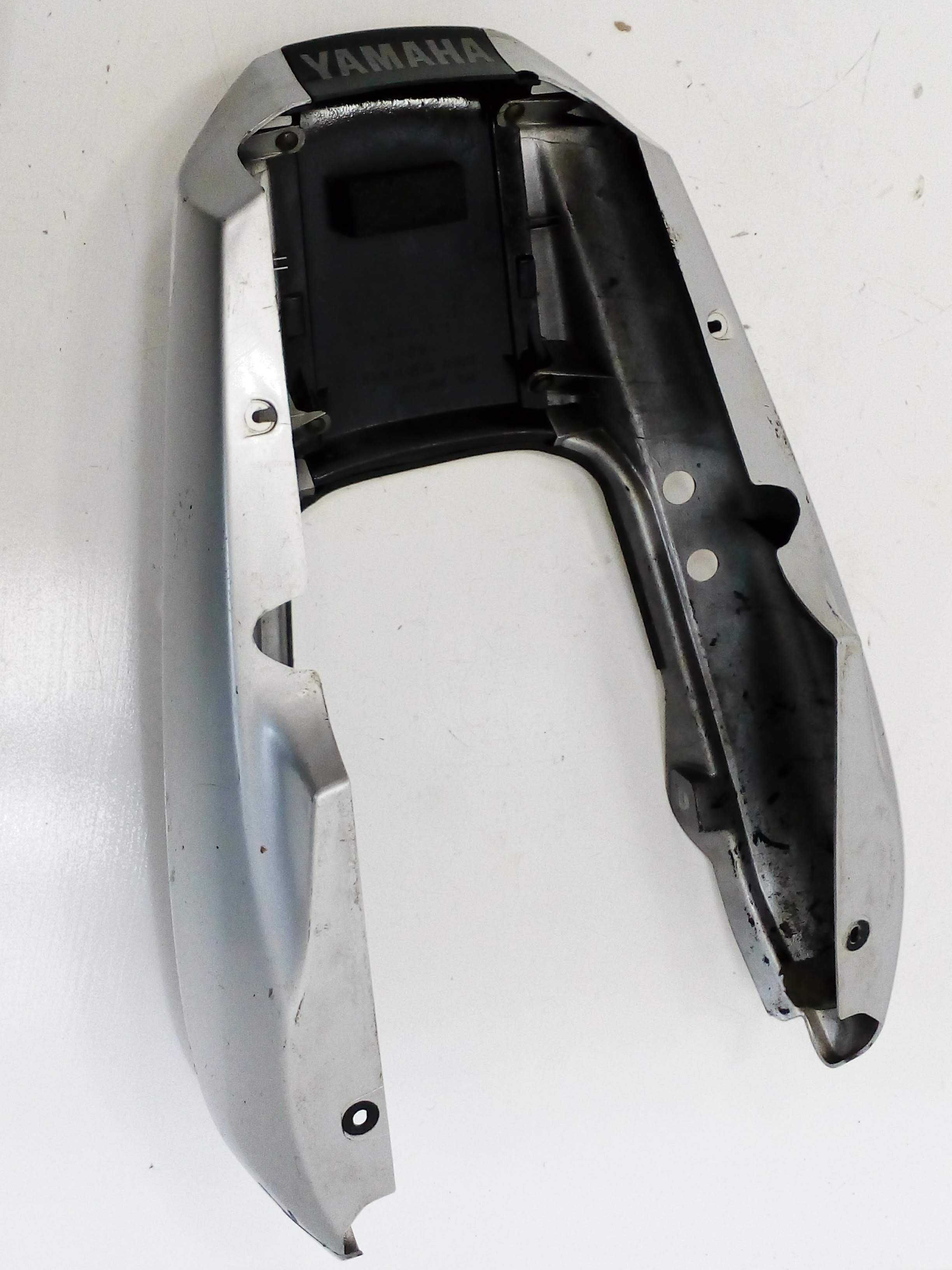 Yamaha fzs 600 fazer owiewka tył zadupek ogon 98-03