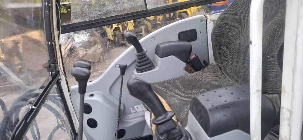 Minikoparka wacker neuson 2,6tony 2lyzki  rok 06 brutto transport