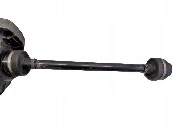 BMW G11 G12 G32 PÓŁOŚ LEWA TYLNA 8639465