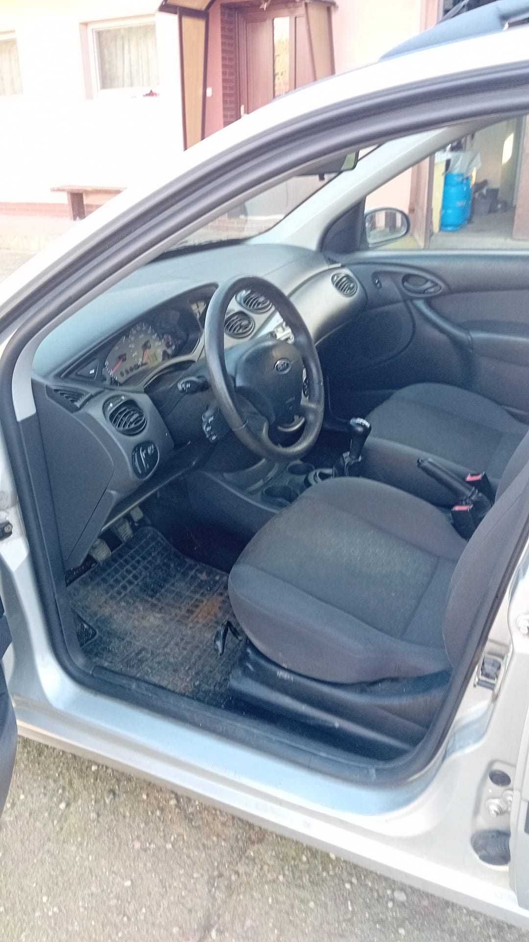 ford focus I combi