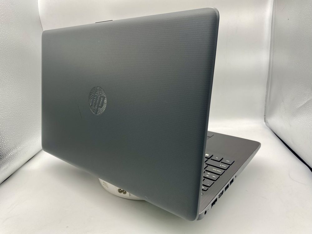 HP 15-da0083od 15,6" i5-7200U/8GB DDR4/SSD 256GB/0%