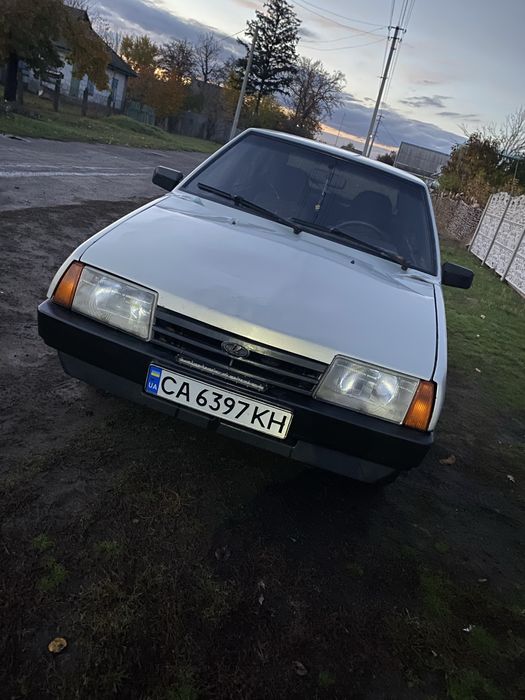 Машина на полном ходу ні рижиків ні гнилі нема